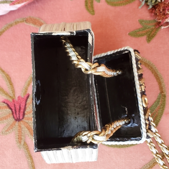 Cat Purse - Picture 7 of 9